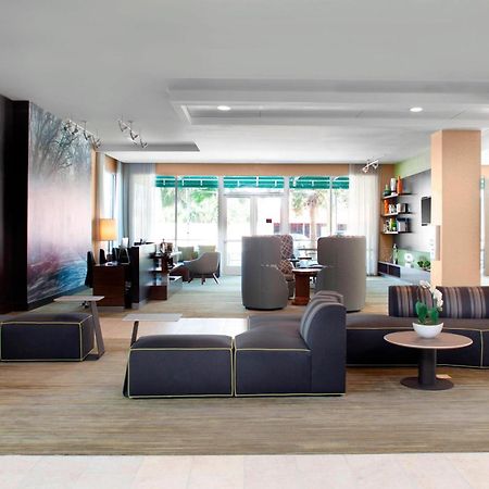 Courtyard By Marriott Deland Historic Downtown Hotell Exteriör bild