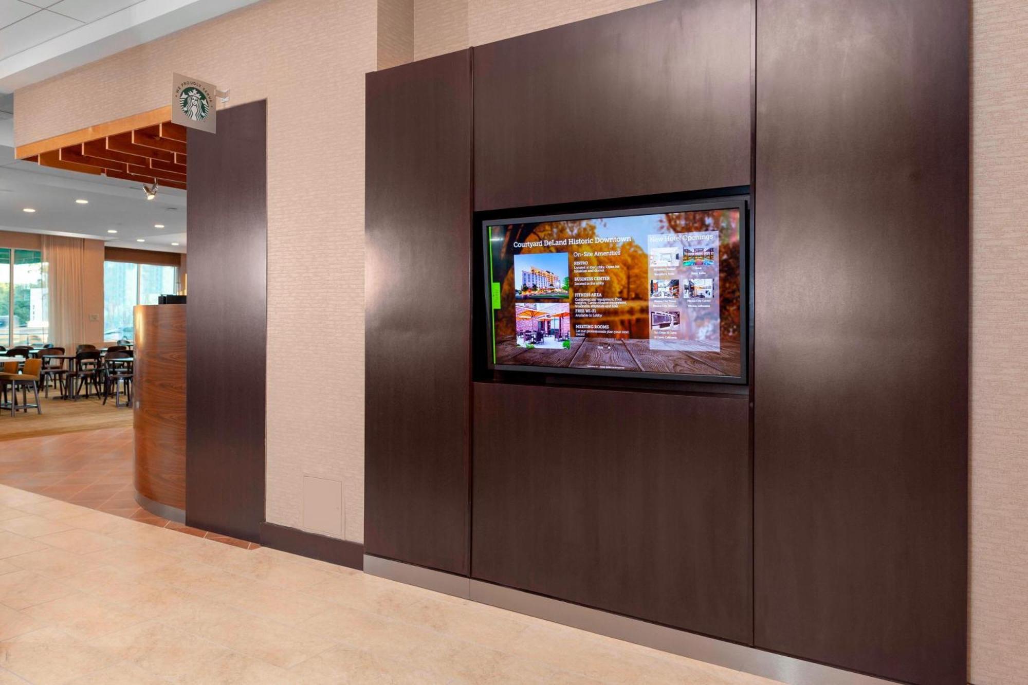 Courtyard By Marriott Deland Historic Downtown Hotell Exteriör bild